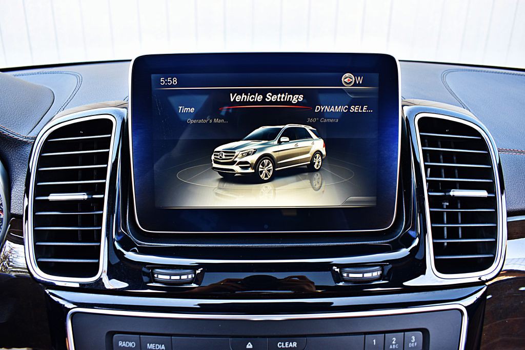 2016 Mercedes-Benz GLE-Class Image 31