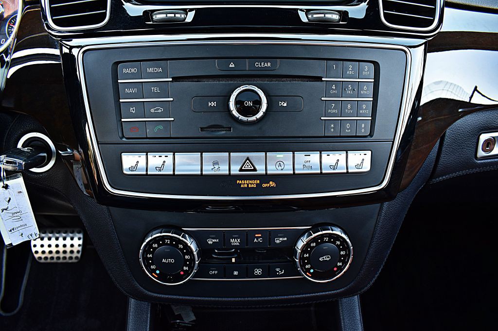 2016 Mercedes-Benz GLE-Class Image 35