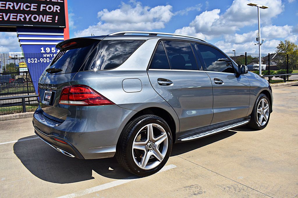 2017 Mercedes-Benz GLE-Class Image 5