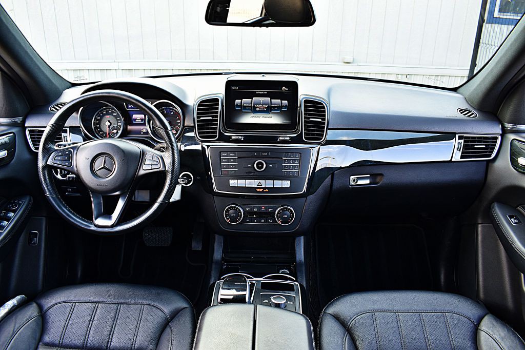 2017 Mercedes-Benz GLE-Class Image 23