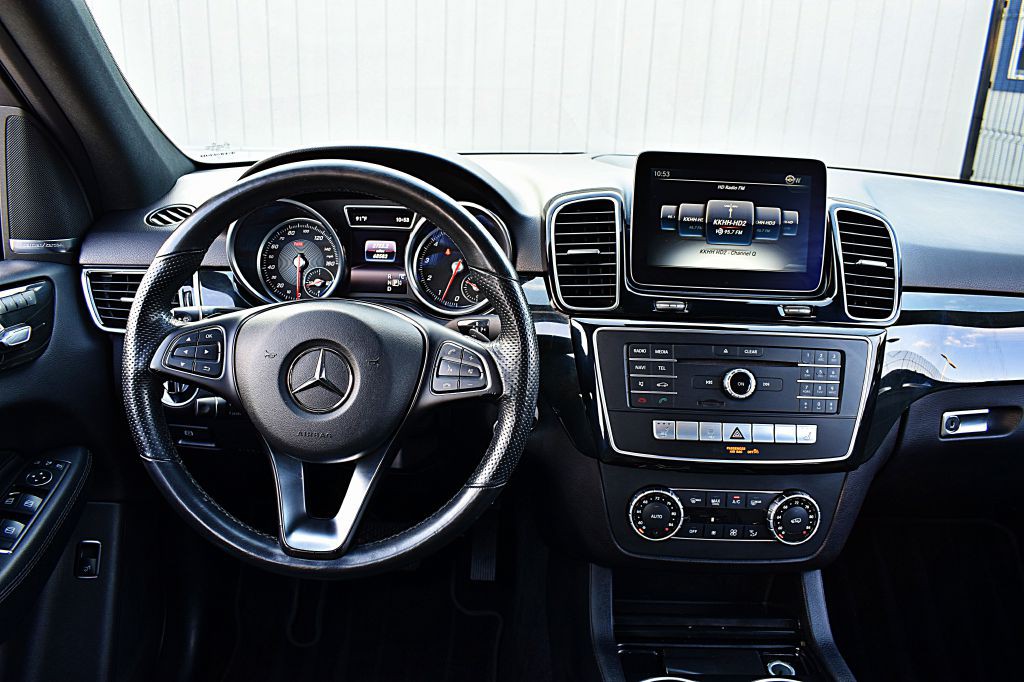 2017 Mercedes-Benz GLE-Class Image 24