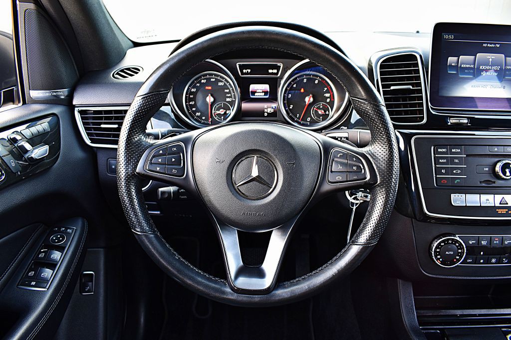 2017 Mercedes-Benz GLE-Class Image 25