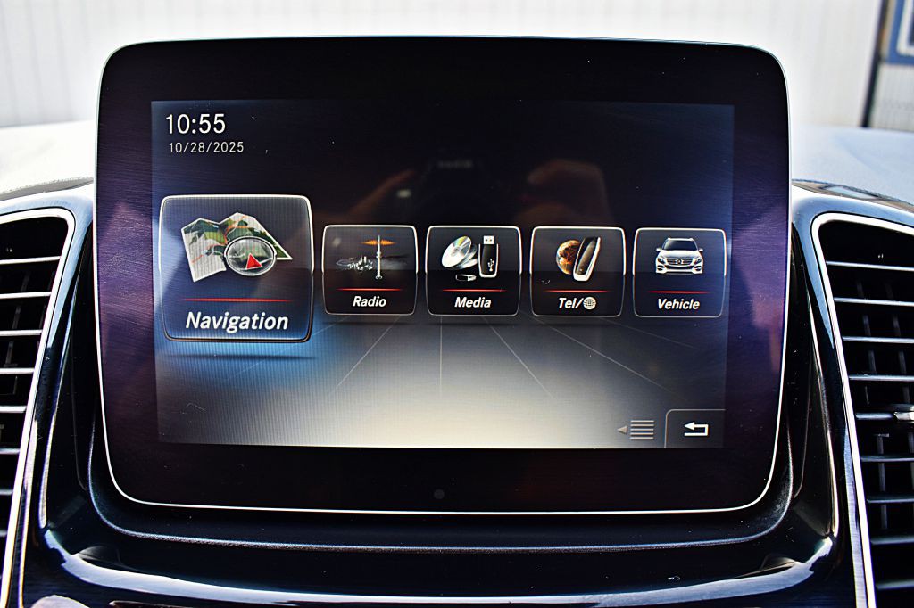 2017 Mercedes-Benz GLE-Class Image 31