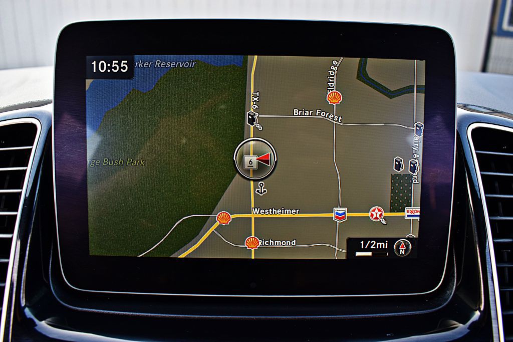 2017 Mercedes-Benz GLE-Class Image 32