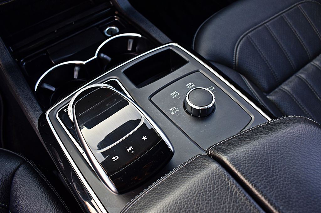 2017 Mercedes-Benz GLE-Class Image 36