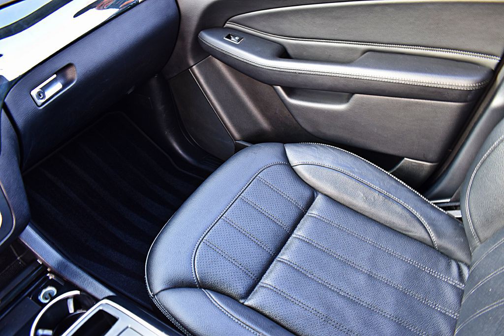 2017 Mercedes-Benz GLE-Class Image 37