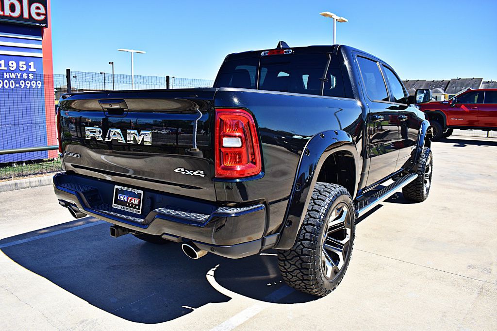 2025 RAM 1500 Image 8