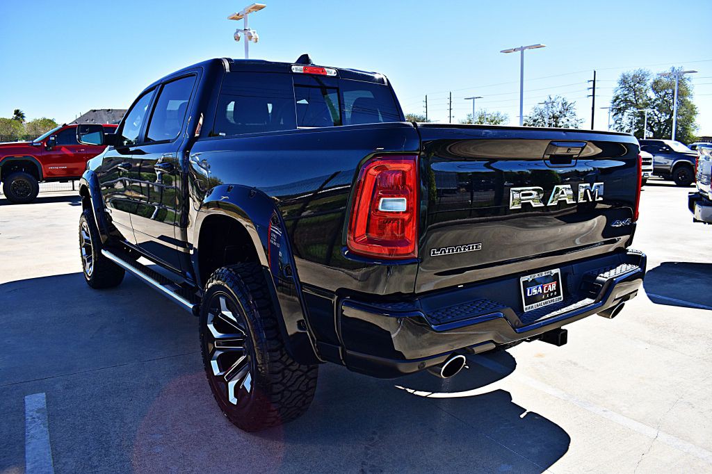 2025 RAM 1500 Image 9