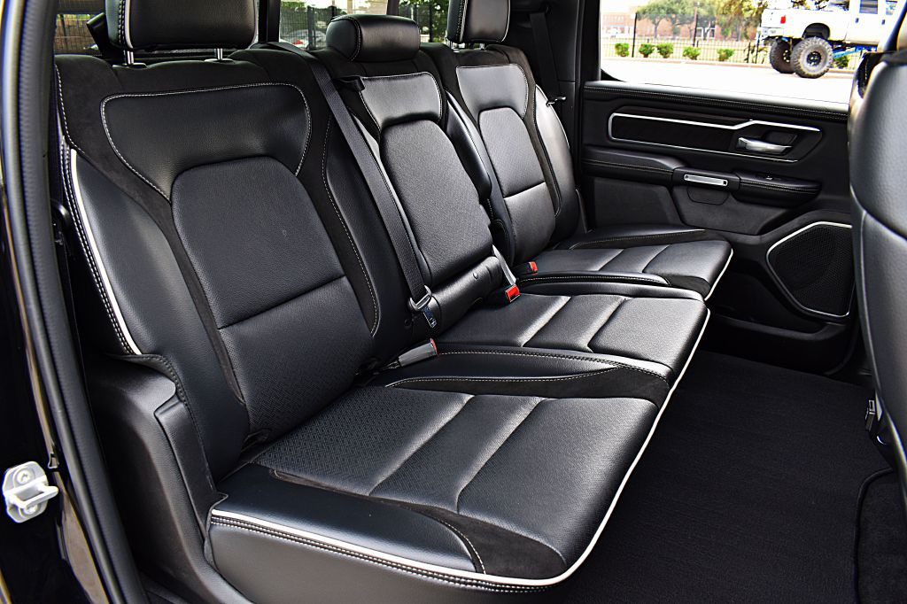 2025 RAM 1500 Image 24