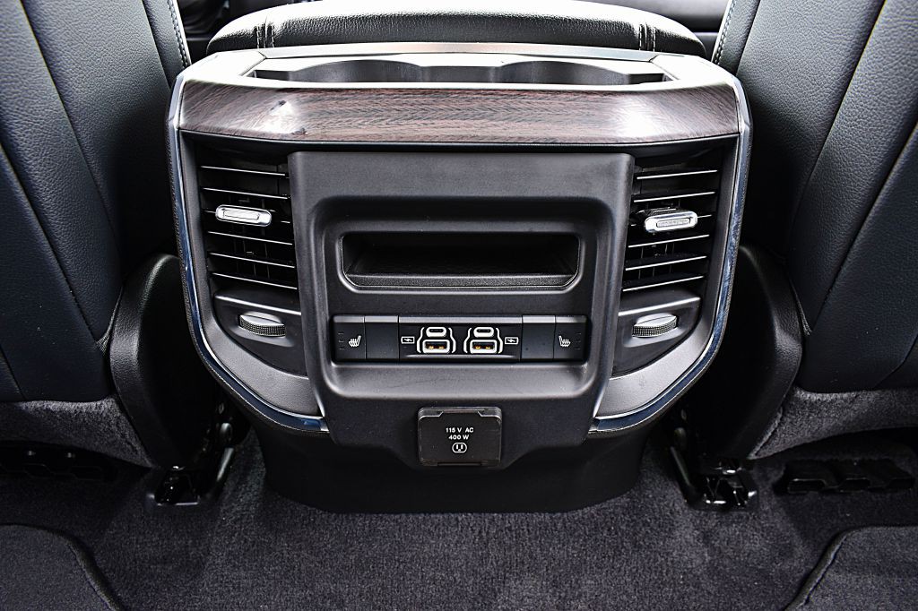 2025 RAM 1500 Image 30