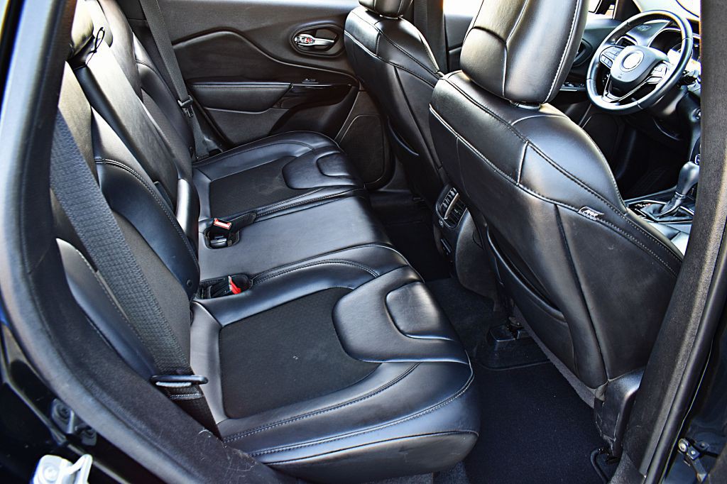 2019 Jeep Cherokee Image 21