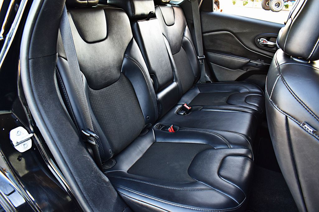 2019 Jeep Cherokee Image 22