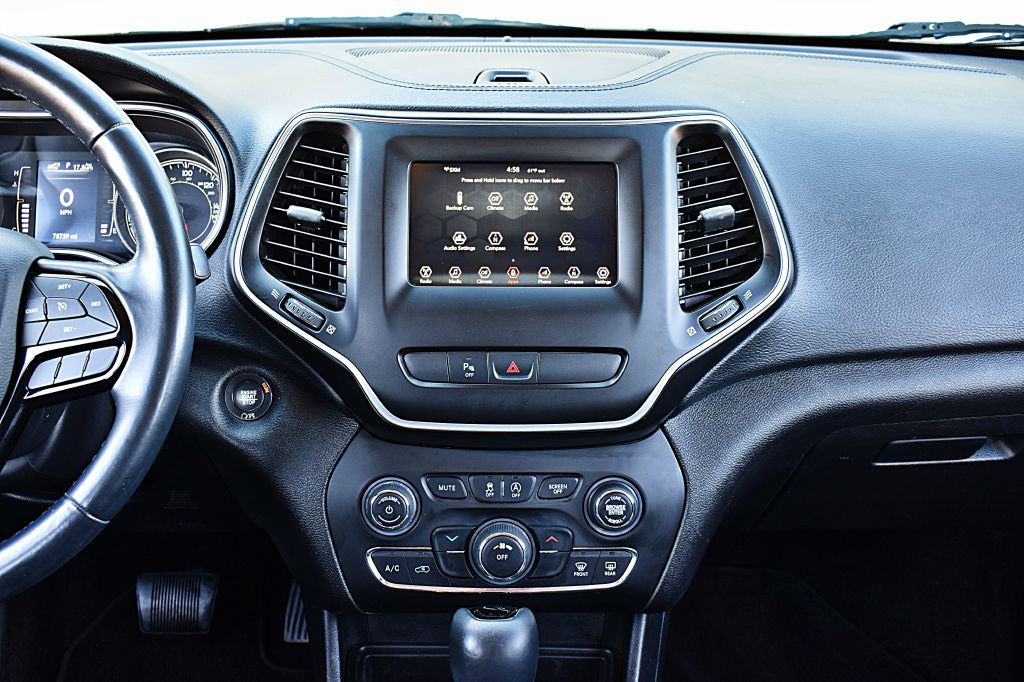 2019 Jeep Cherokee Image 27