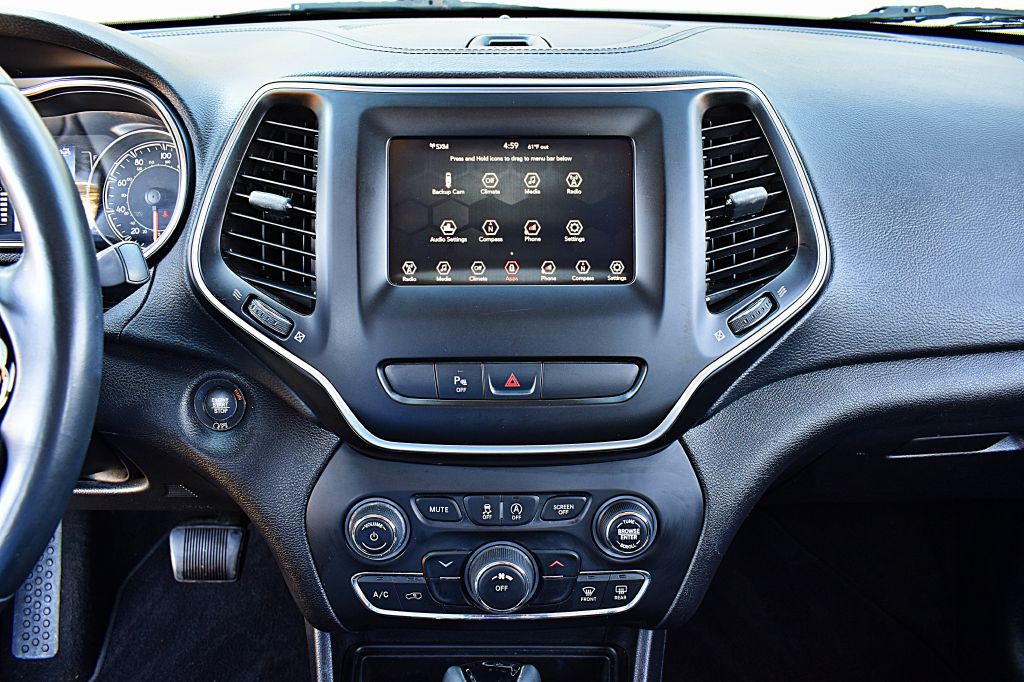 2019 Jeep Cherokee Image 28