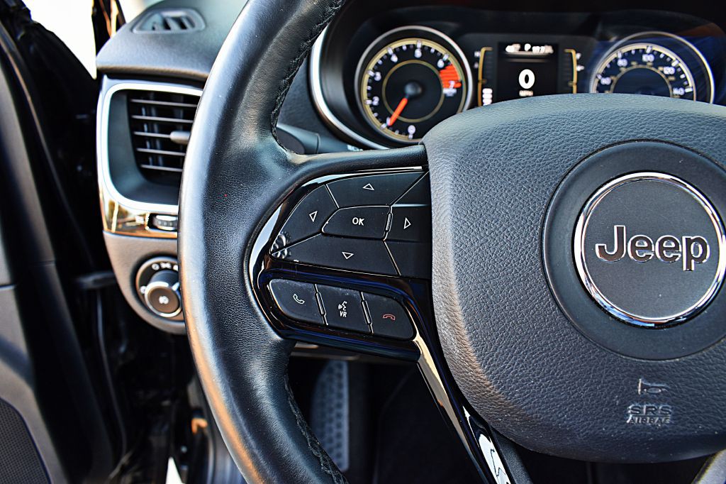 2019 Jeep Cherokee Image 35