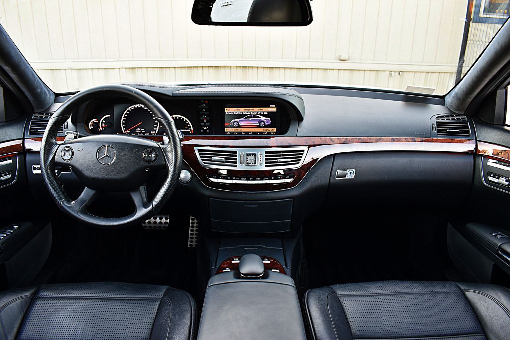 2008 Mercedes-Benz S-Class Image 24