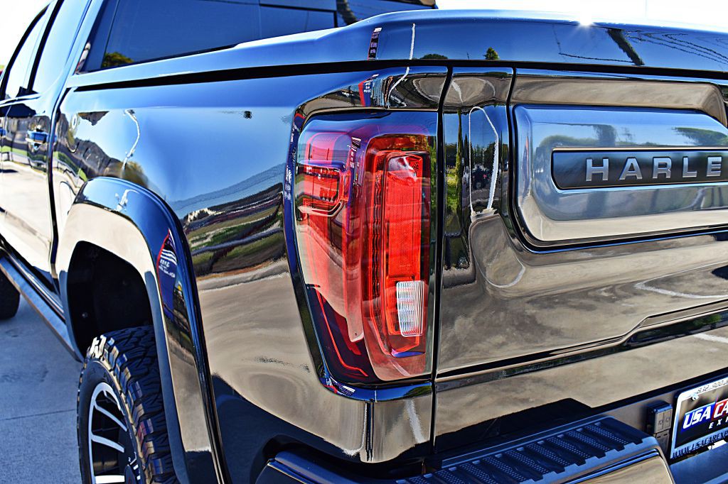 2024 GMC Sierra Image 11