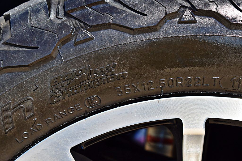 2024 GMC Sierra Image 70