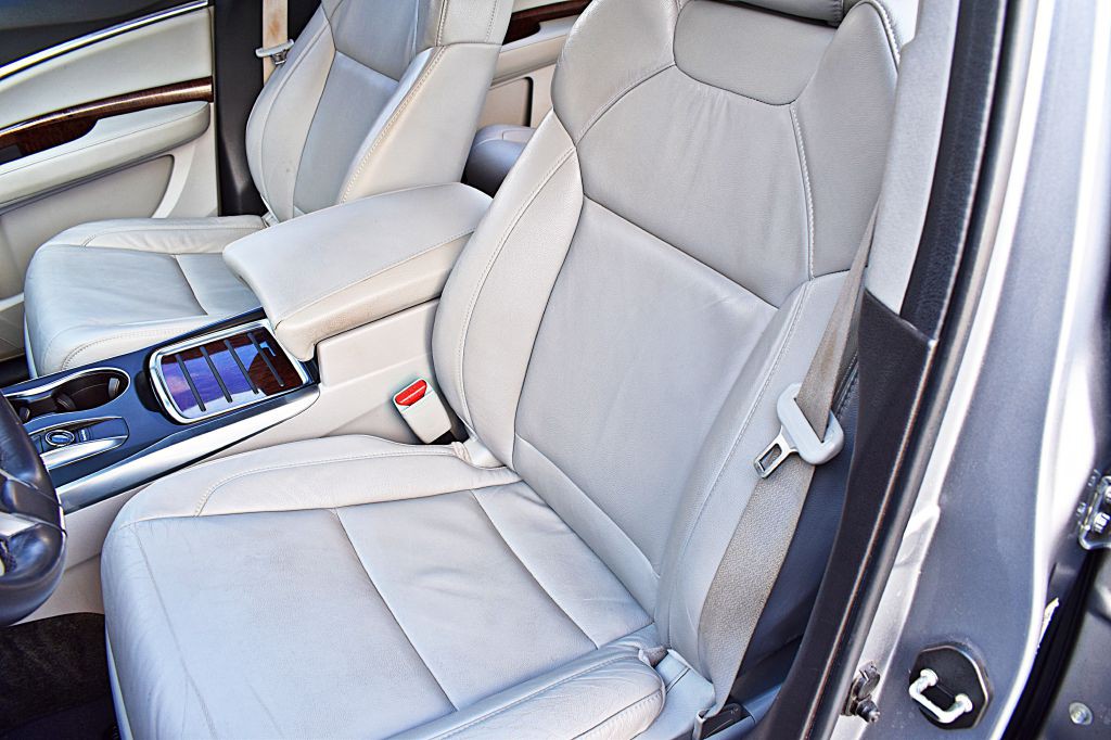 2018 Acura MDX Image 17