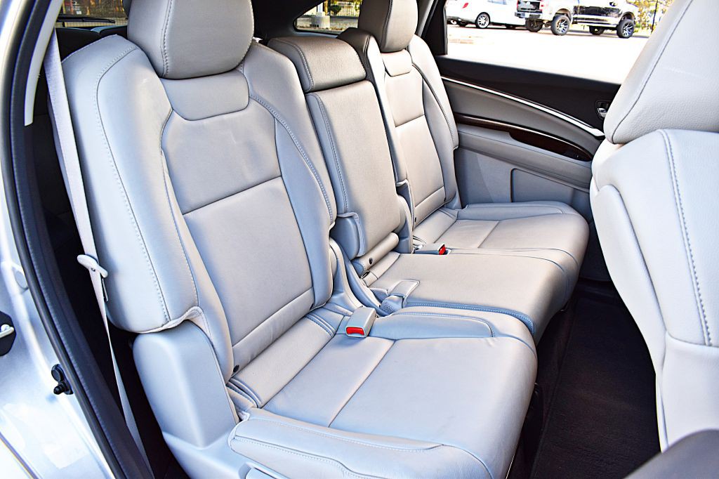 2018 Acura MDX Image 24