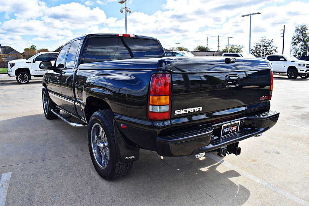 2002 GMC Sierra Image 9