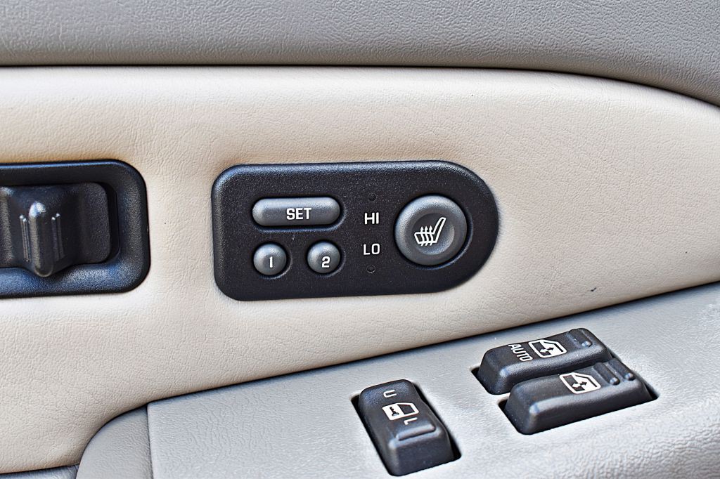 2002 GMC Sierra Image 37