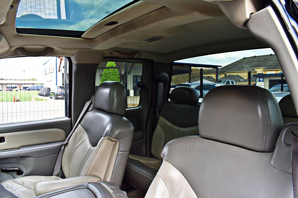 2002 GMC Sierra Image 40