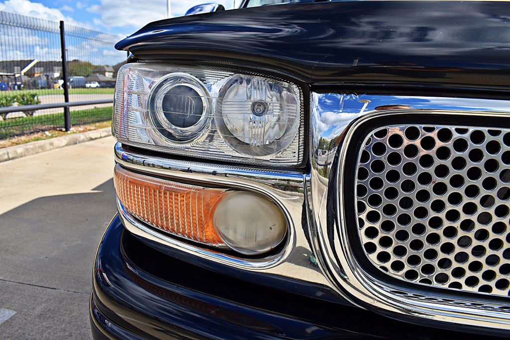 2002 GMC Sierra Image 42