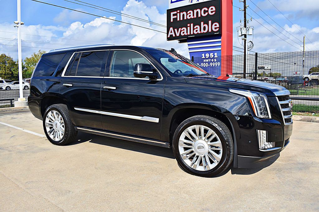 2020 Cadillac Escalade Image 3