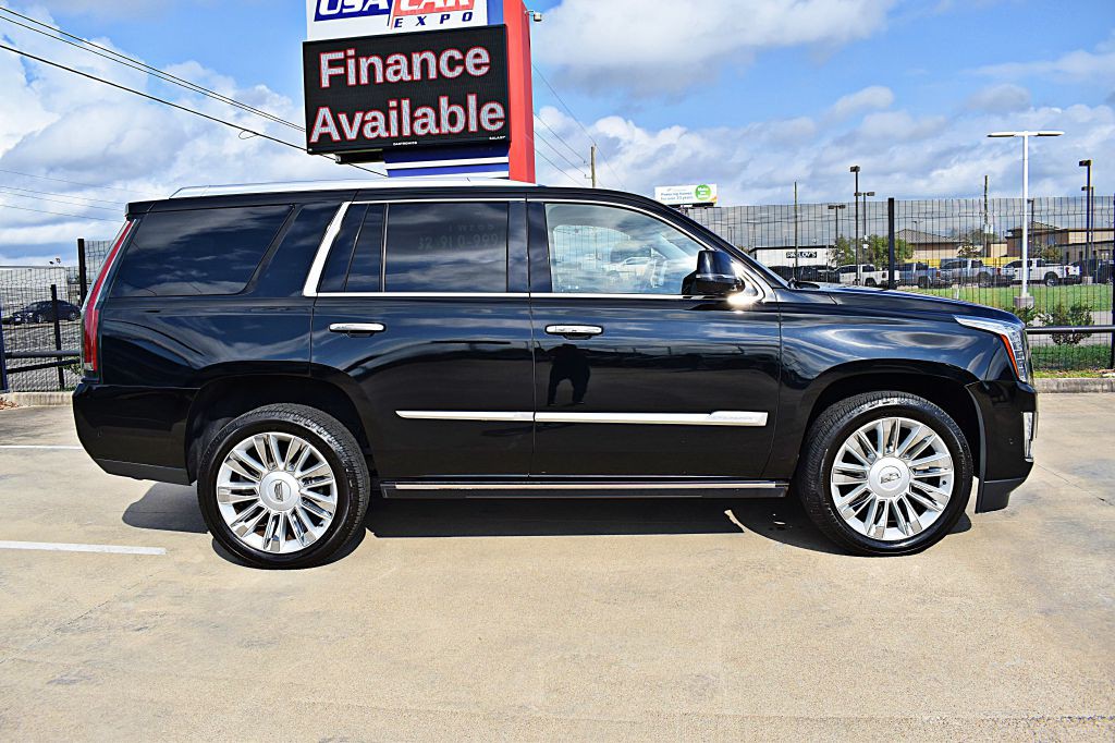 2020 Cadillac Escalade Image 4