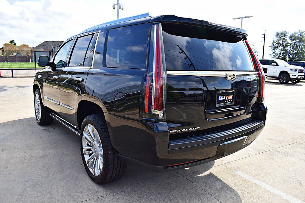 2020 Cadillac Escalade Image 8