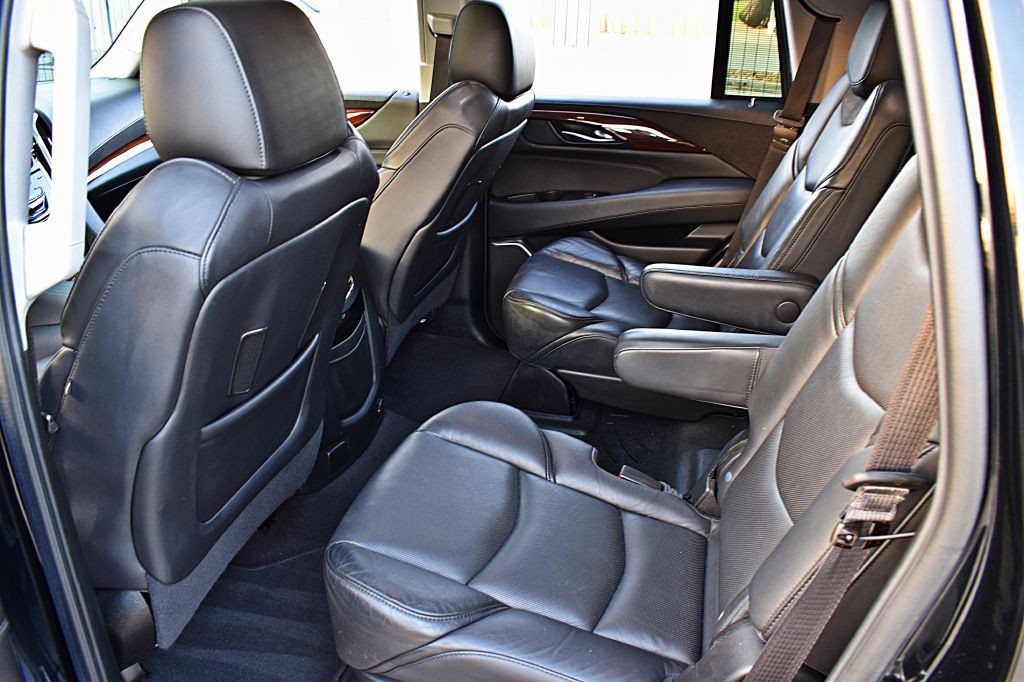 2020 Cadillac Escalade Image 18