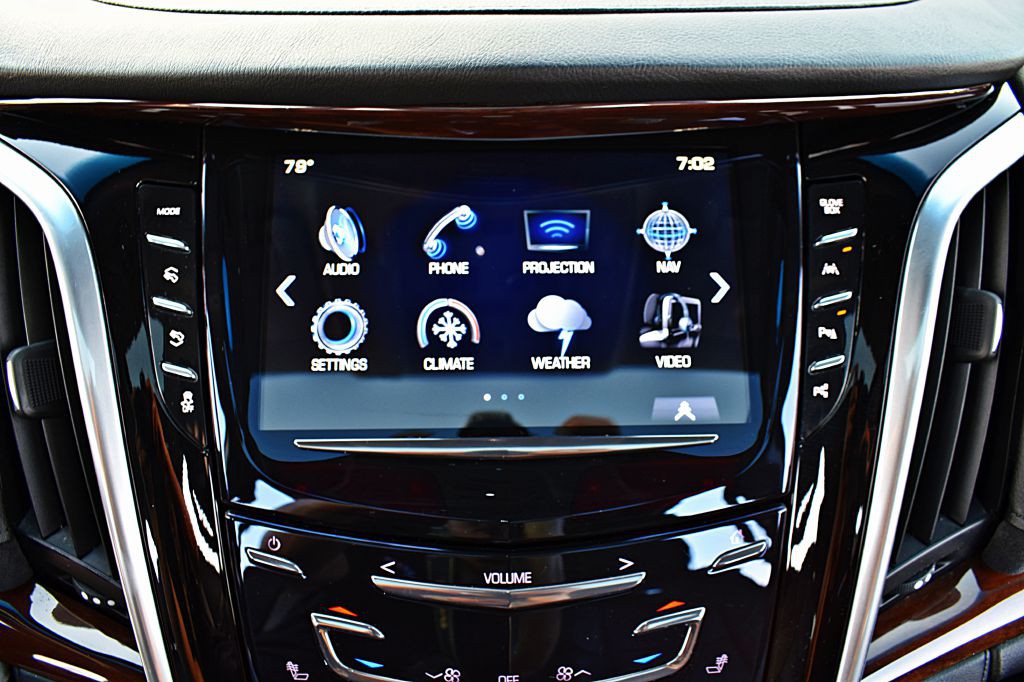 2020 Cadillac Escalade Image 30