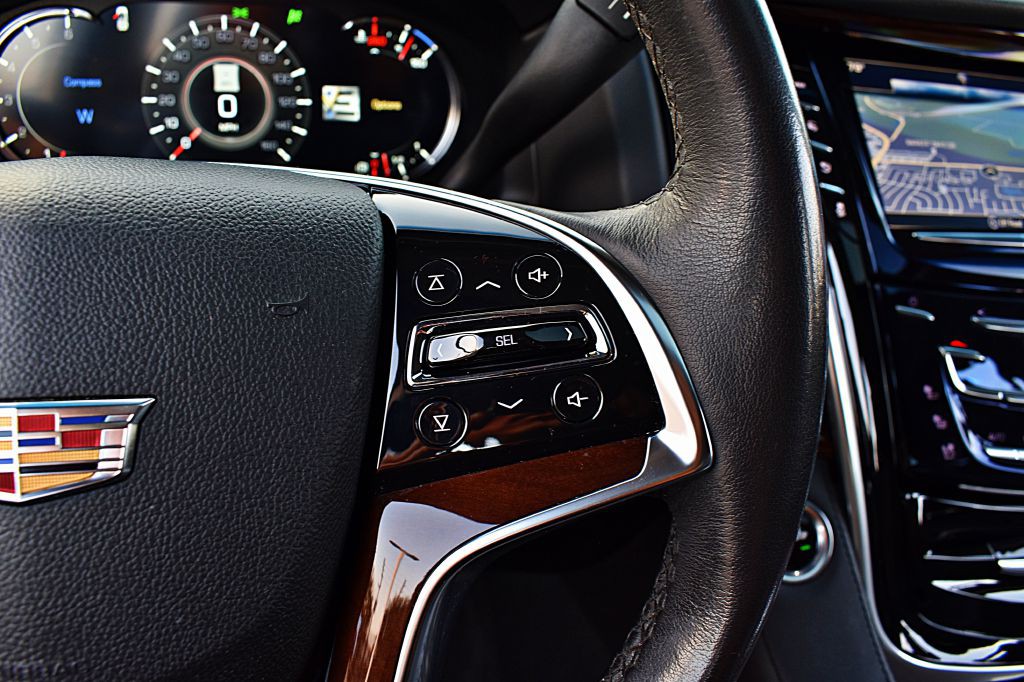 2020 Cadillac Escalade Image 40