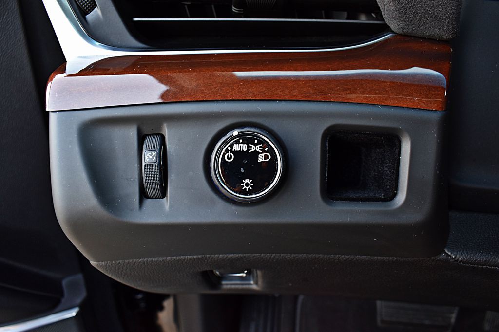 2020 Cadillac Escalade Image 44