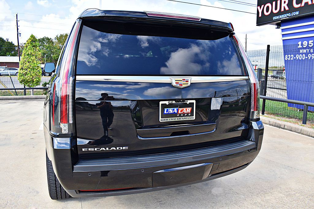 2020 Cadillac Escalade Image 57