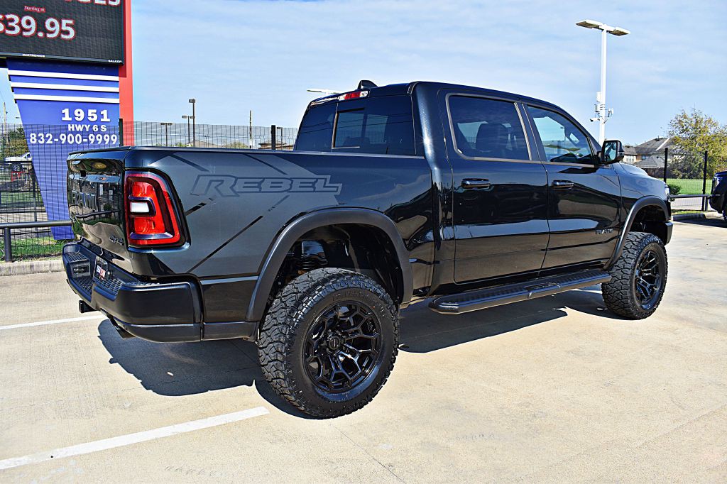 2025 RAM 1500 Image 5