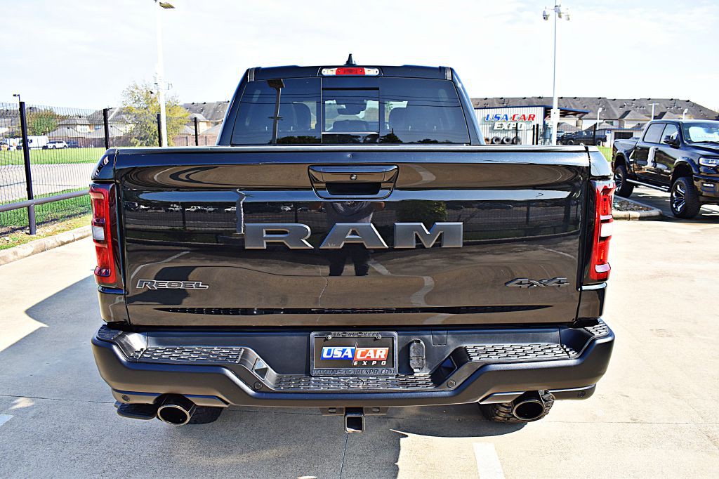 2025 RAM 1500 Image 6