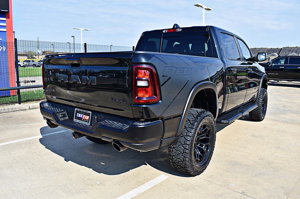 2025 RAM 1500 Image 8