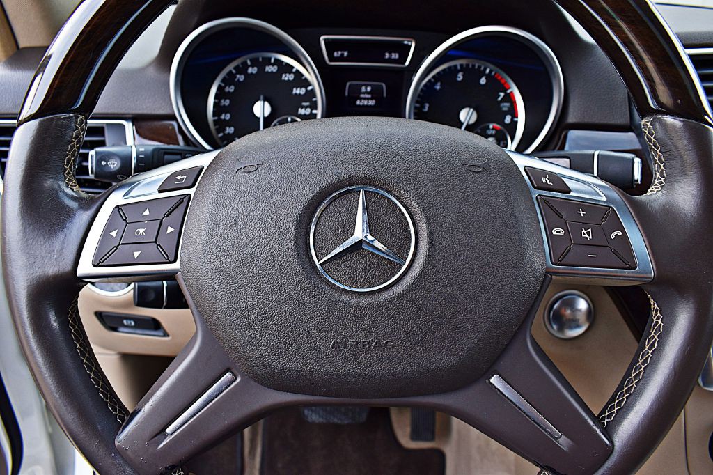 2014 Mercedes-Benz M-Class Image 36