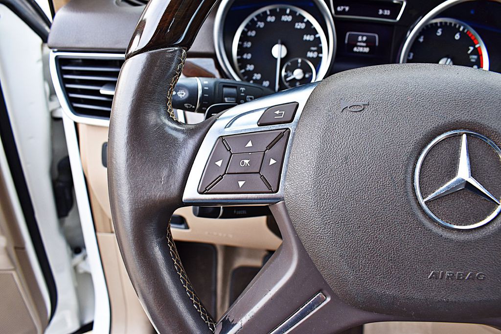 2014 Mercedes-Benz M-Class Image 37