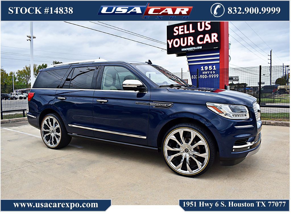 2018 Lincoln Navigator Image 1