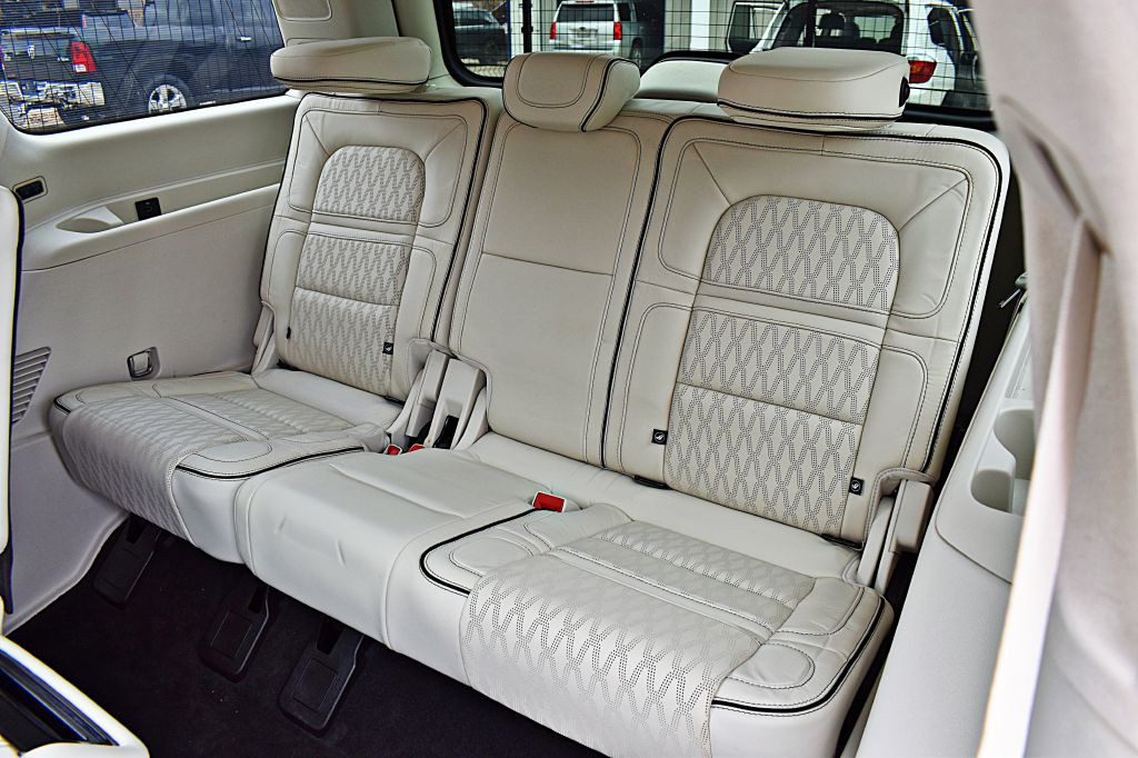 2018 Lincoln Navigator Image 20