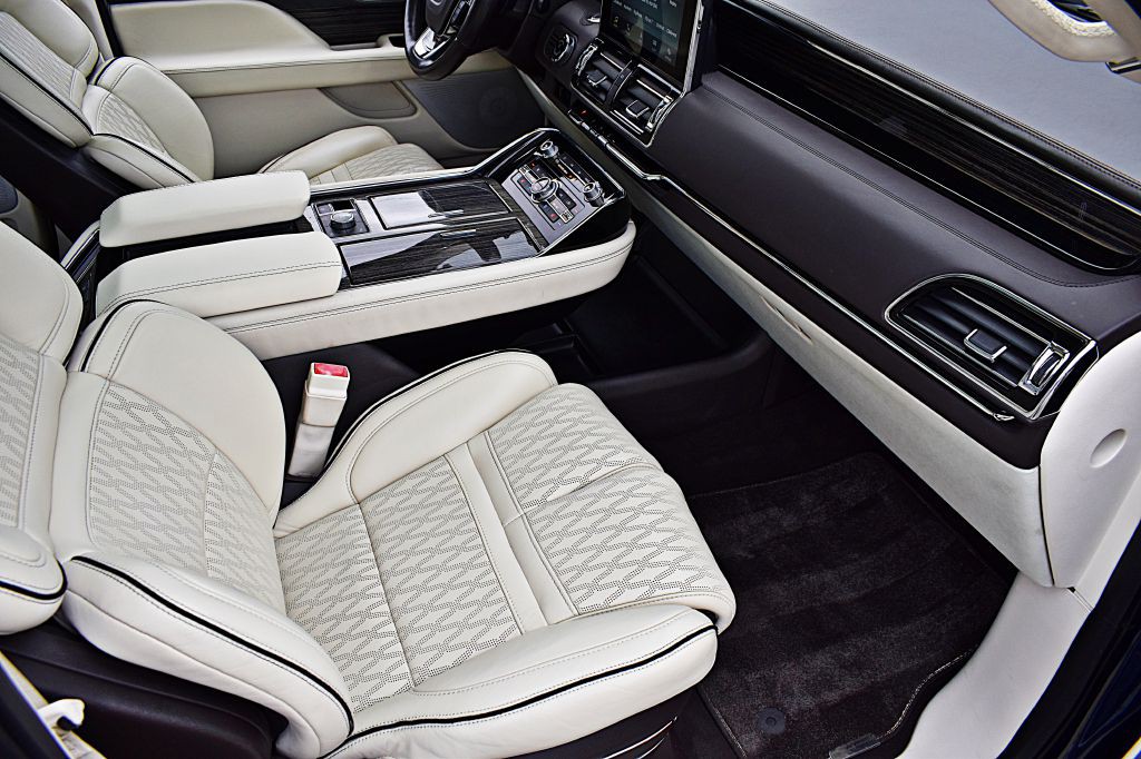 2018 Lincoln Navigator Image 21