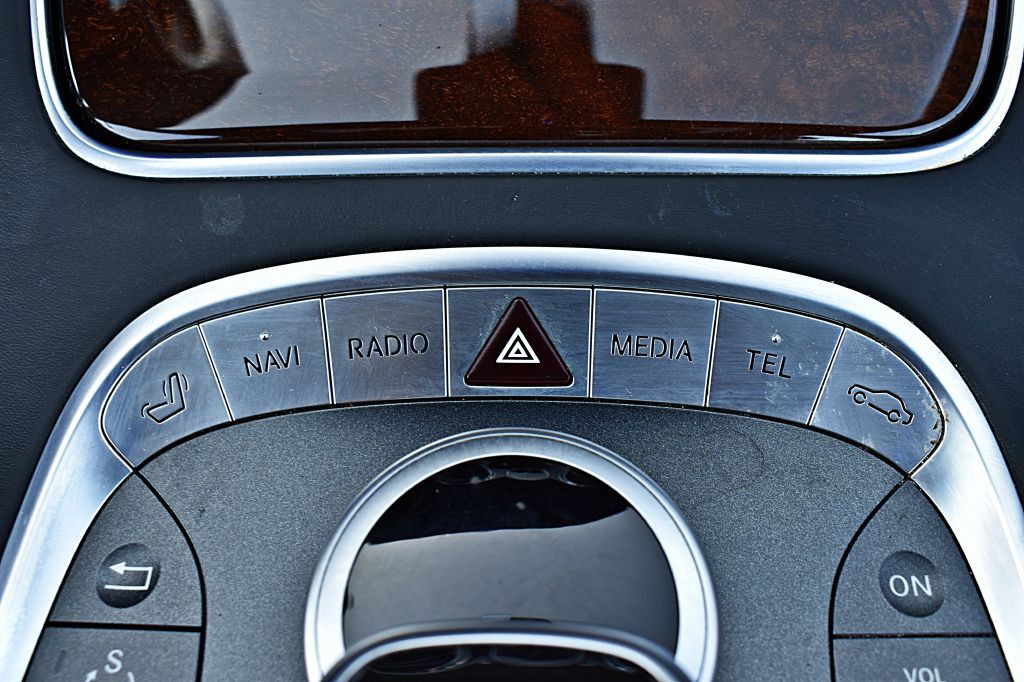 2015 Mercedes-Benz S-Class Image 35