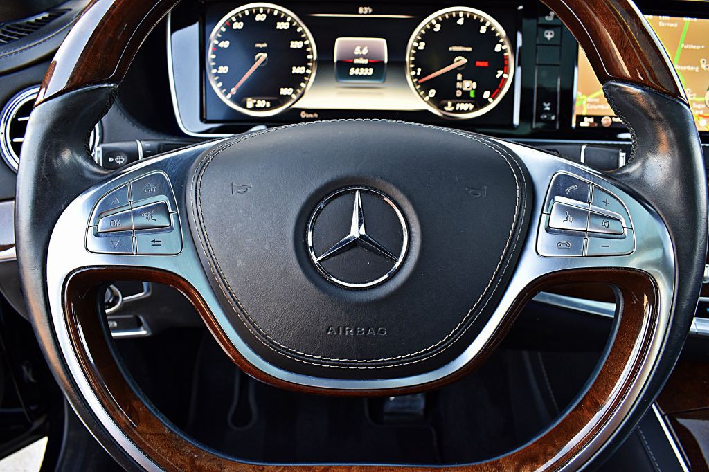 2015 Mercedes-Benz S-Class Image 37