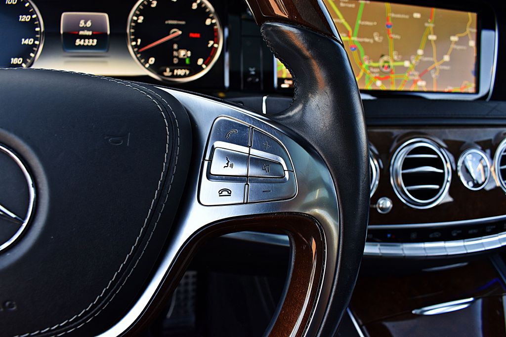 2015 Mercedes-Benz S-Class Image 39