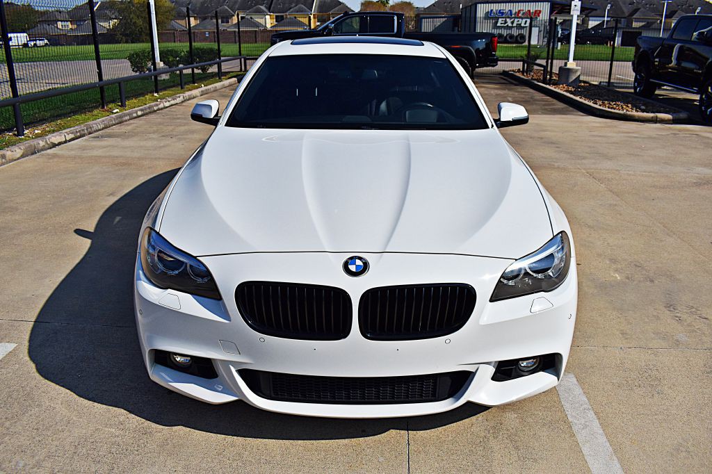 2016 BMW 5 Series Image 12