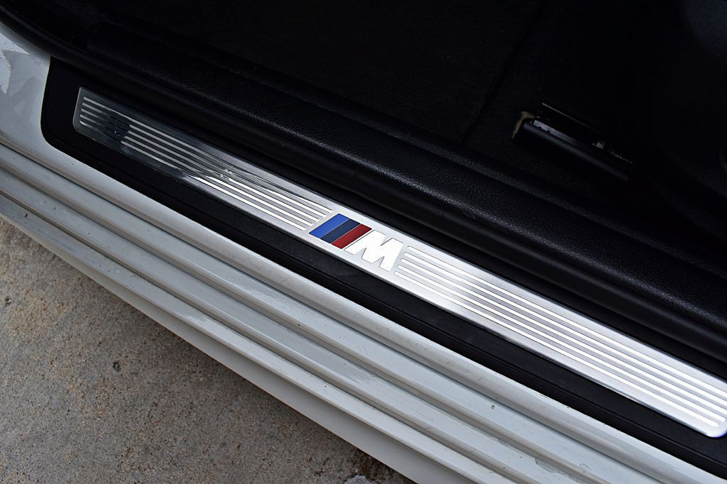 2016 BMW 5 Series Image 46