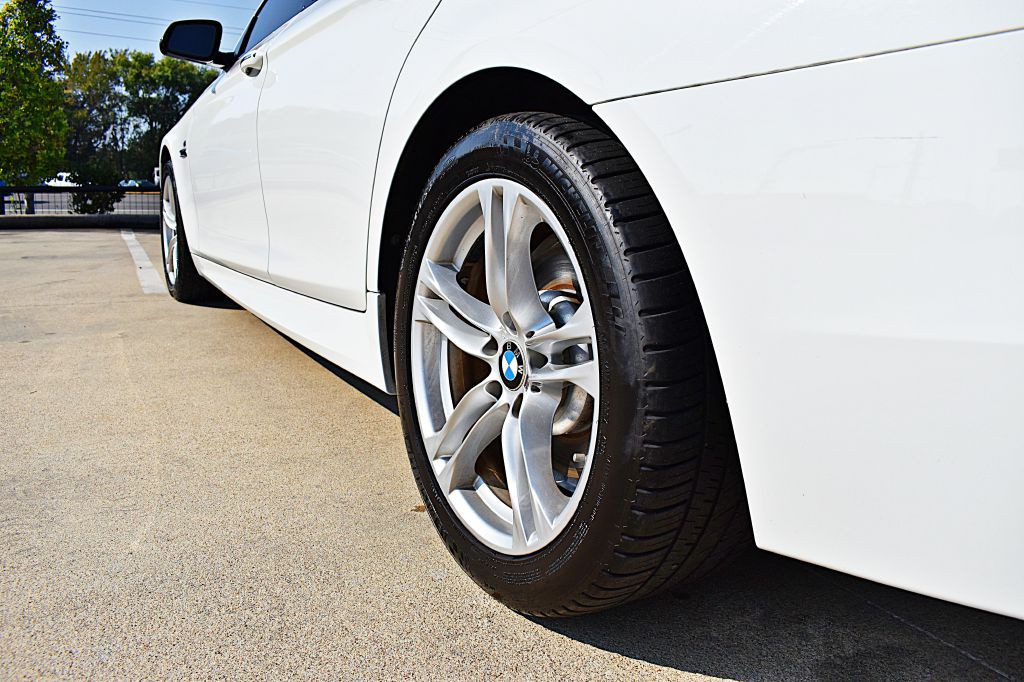 2016 BMW 5 Series Image 53